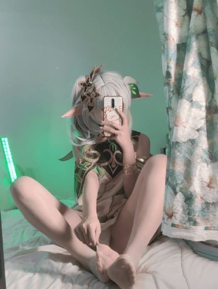 www.毛片com_720迅雷电影在线