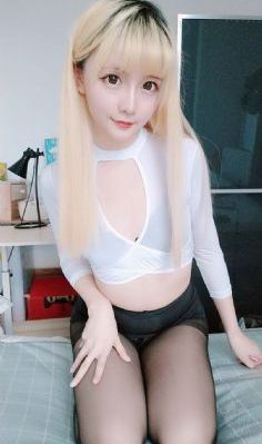 怡红院在线视频精品观看_剧情片免费播放