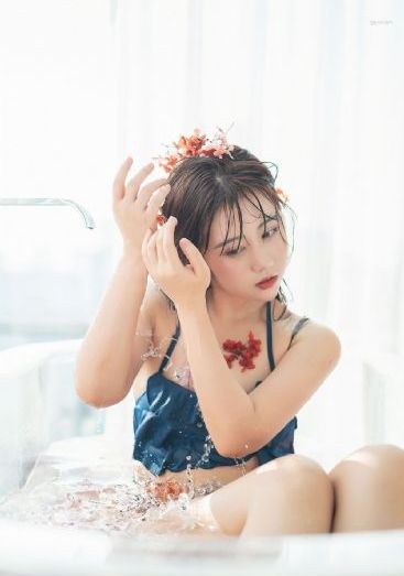 国产精品黑丝在线观看_HD完整在线观看