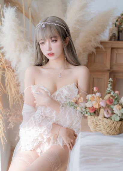 欧美久久一_HD电影完整版在线观看