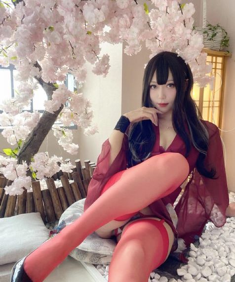 欧美小屁孩cao大人在线播放_1080P高清免费观看