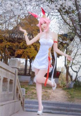 欧美色呦呦_DVD电影在线看