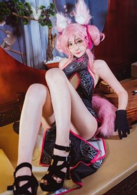 粉嫩99久久久国产精品_午夜在线观看完整版