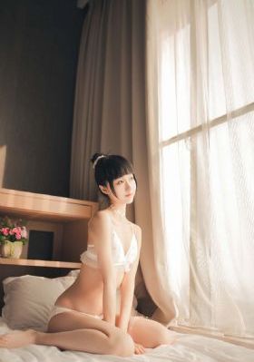 极品美女一级片_BD国语在线视频播放